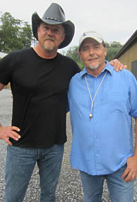 Country entertainer Trace Adkins and AEF President Al Cecere worked together on